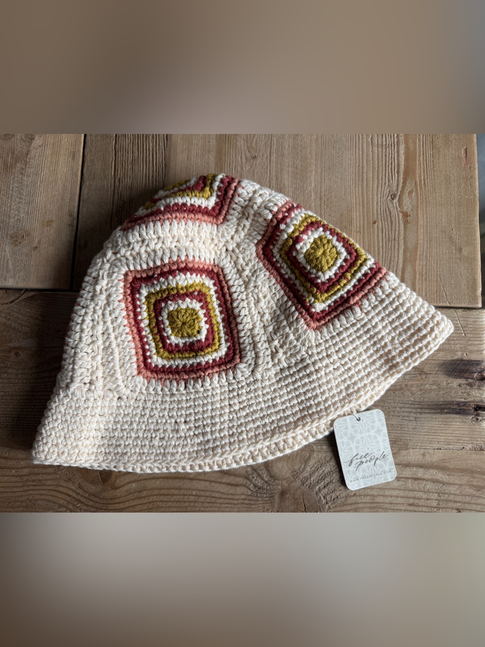 Free People Sofia crochet bucket hat! NWT!